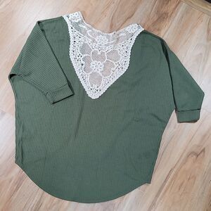 🔹️Scobe Olive Green Waffle Print & Cream Lace Back Open Cardigan Small